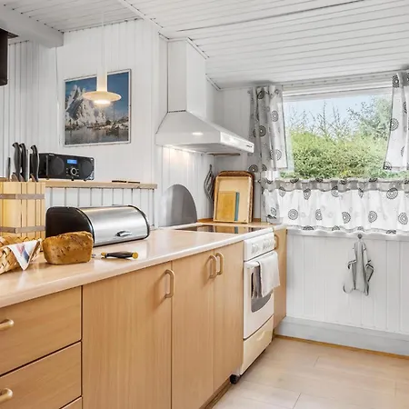 Holiday home In With Kitchen