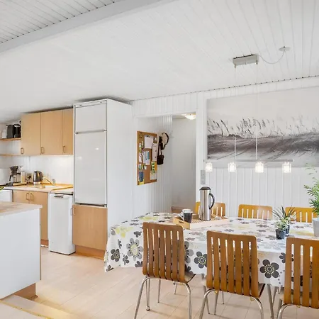 In With Kitchen Holiday home
