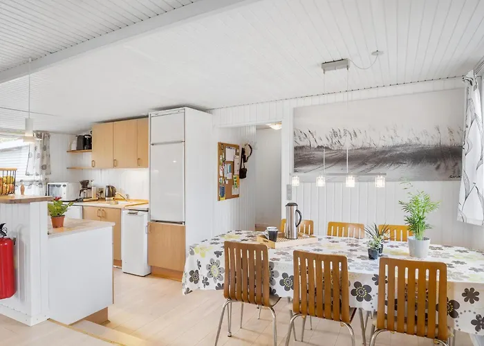 Pet Friendly In With Wifi Semesterbostad