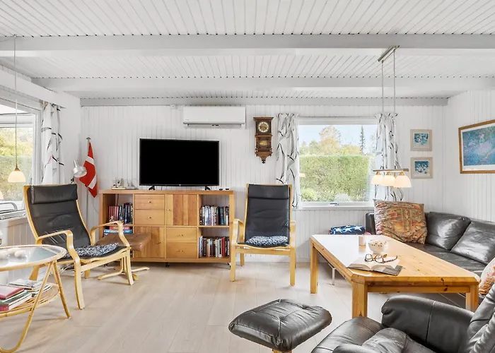 Pet Friendly In With Wifi Semesterbostad Odder