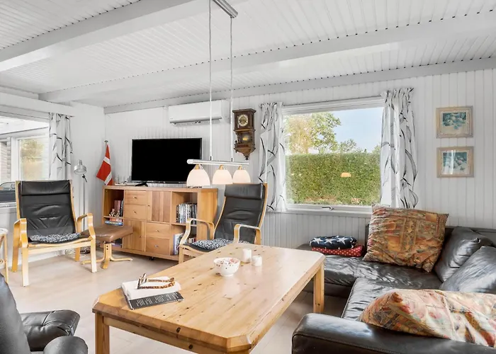 Feriehus Pet Friendly In With Wifi *